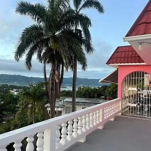 Three Palm Gasthof